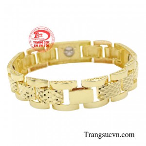 Chỉ với chiếc lắc tay nam riêng biệt, các quý ông đã trở nên thu hút hơn khi thể hiện được vẻ ngoài nổi bật, gu thời trang tinh tế và định hình được phong cách riêng.