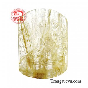 Mặt phật thiên thủ thiên nhãn là vị phật hộ mệnh người tuổi Tý hóa giải năng lượng xấu, tăng cường các mối quan hệ tốt đẹp, tránh xa rắc rối tiềm ẩn.