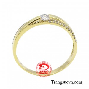 Sản phẩm mang trong mình vẻ đẹp riêng, chất riêng và phong cách riêng. 