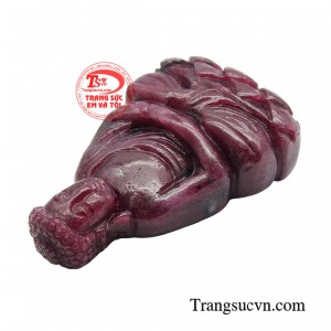 Không những thế đeo mặt Phật thích ca còn có ý nghĩa thức tỉnh người đeo phải luôn làm việc thiện, loại bỏ tính ghen ghét, ích kỷ, luôn mở lòng và sẵn sàng tha thứ cho người khác.