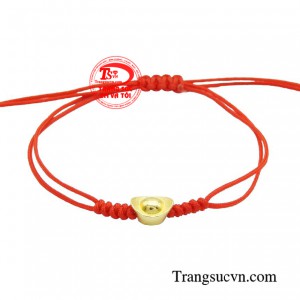 Người đeo sẽ nhận được may mắn, vượng khí, giúp việc làm ăn, kinh doanh được thuận lợi, tài lộc vững bền.