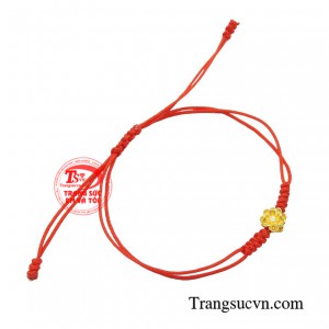 Sản phẩm có kèm hộp phù hợp làm quà tặng bình an cho người thân, cha mẹ như lời cảm ơn từ đáy lòng.