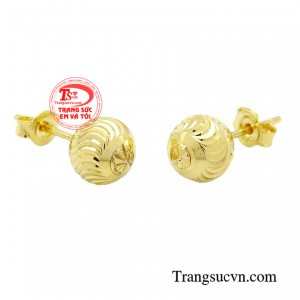 Đôi bông tai sẽ thay các nữ doanh nhân thể hiện rõ vẻ đẹp nội tâm ngời sáng cùng bản lĩnh thương trường