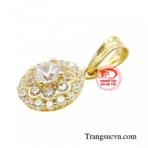 Sản phẩm thích hợp cho những cô gái với phong cách thanh lịch nhưng vẫn có điểm nhấn thời trang độc đáo. 