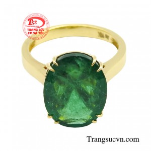 Từ xa xưa đến nay emerald vẫn luôn là lựa chọn của giới quý tộc ở cả phương Đông và phương Tây.