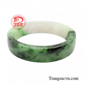 Chính vì điều đó vòng ngọc cẩm thạch luôn mang đến nguồn động lực mạnh mẽ