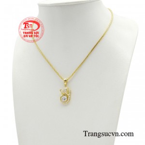 Vì thế, những ai sở hữu bộ dây chuyền hồ ly sẽ luôn nhận được sự may mắn trong đường tình duyên