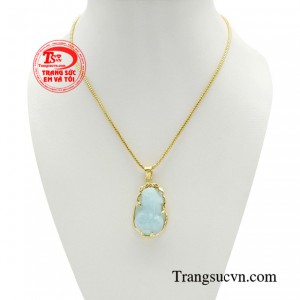 Bộ dây chuyền tỳ hưu aquamarine thời trang giúp nâng tầm khí chất, thu hút vượng khí và củng cố địa vị của người đeo. 