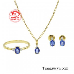 Bộ trang sức sapphire phái đẹp tinh tế không chỉ là món quà xinh đẹp của tạo hoá mà chúng còn ẩn chứa rất nhiều ý nghĩa và công dụng tốt đẹp.