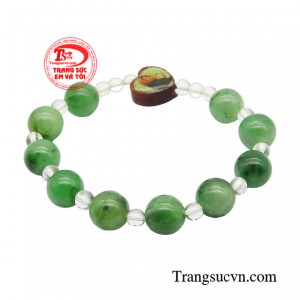 Tràn đầy năng lượng giúp người đeo chiêm nghiệm những cột mốc nổi bật trong cuộc đời Đức Chúa Giê-su, cùng với đó là hình ảnh Mẹ Ma-ri-a khiêm nhường, đức hạnh.