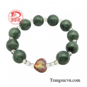 Chuỗi mân côi phước lành được chế tác từ ngọc cẩm thạch vừa thân thuộc mà lại gẫn gũi.