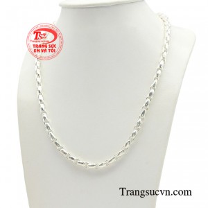 Nó không chỉ làm tôn sự sang trọng cho phái mạnh mà còn mang lại sự tự tin cải thiện sức khỏe cho người đeo. 