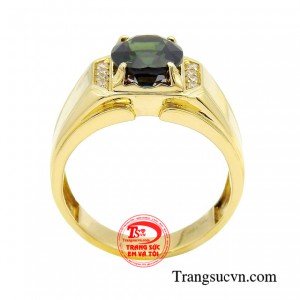 Bằng xu hướng tối giản hóa thiết kế, mẫu nhẫn vẫn toát lên vẻ sang trọng, đẳng cấp.