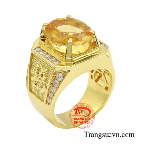 Nhẫn nam thạch anh vàng phú quý với vẻ đẹp tinh tế và sự sang trọng