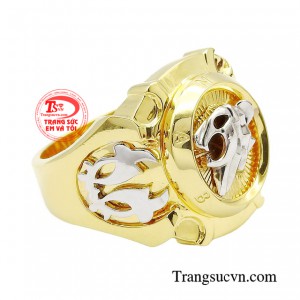 Vậy nên, nam giới thường chọn một mẫu nhẫn đầy quyền lực để đánh dấu chặng đường đã đi qua và cũng là cách để khẳng định vị thế xã hội của bản thân.