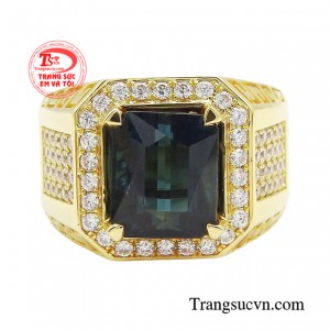 Không chỉ thể hiện vị thế đẳng cấp mà còn bộc lộ sự nam tính, mạnh mẽ của chủ sở hữu.