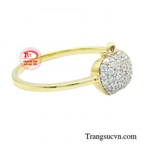 Với hình dáng sắc nét độc đáo mang lại ấn tượng nổi trội cùng màu sắc trẻ trung.