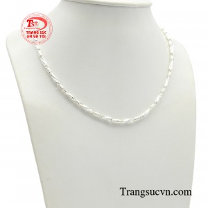 Thích hợp với các bé hiếu động, thích chạy nhảy và khám phá những điều tuyệt vời xung quanh.