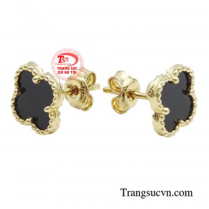 Sản phẩm hứa hẹn sẽ làm xiêu lòng những cô nàng phóng khoáng, thời thượng ngay từ ánh nhìn đầu tiên.