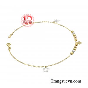 Chiếc lắc chân là điểm nhấn làm nên vẻ đẹp tự tin và kiêu hãnh cho những quý cô thời đại mới.