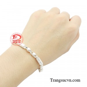 Nhận chế tác theo yêu cầu