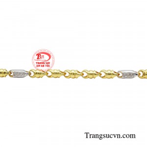 Đồng thời nâng tầm phong cách cũng như khẳng định dấu ấn của bản thân cùng vẻ đẹp độc đáo riêng biệt. 