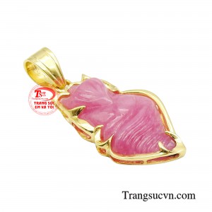 Chiếc mặt dây tạo hình hồ ly có tác dụng hỗ trợ và cải thiện các mối quan hệ hữu hảo.