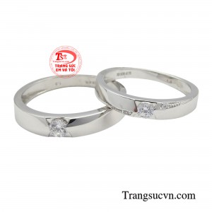 Nhẫn cưới hẹn ước đong đầy là người bạn đồng hành cùng cặp đôi trong suốt hành trình yêu thương viên mãn