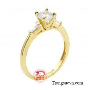 Nhẫn nữ vàng tây cuốn hút được làm từ chất liệu vàng cao cấp 18k luôn mang lại sự sang trọng, giúp nàng tự tin và tỏa sáng giữa đám đông.