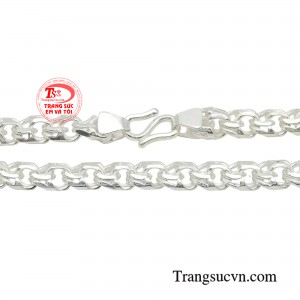 Giúp các anh khẳng định phong cách cá nhân trong mắt người đối diện.