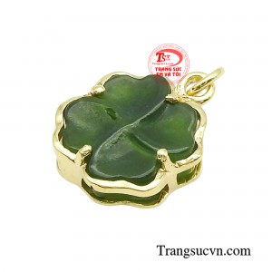 Cánh thứ hai là biểu tượng của hy vọng, mở ra cánh cửa cho tương lai tươi sáng. 