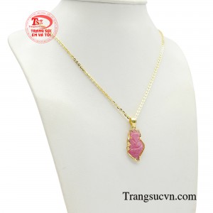 Bộ sản phẩm giúp các nàng tiếp thêm lửa cho tình yêu luôn nồng cháy, gắn kết tình cảm lứa đôi ngày càng bền chặt.