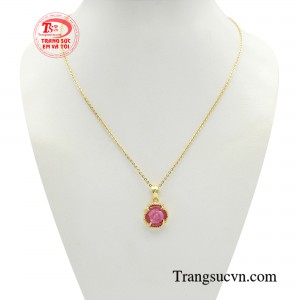 Bộ dây chuyền ruby hoa mẫu đơn được chạm khắc tinh tế từ đá Ruby thiên nhiên cao cấp