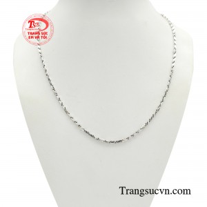 Dây chuyền nam vàng trắng phong lưu mang đậm dấu ấn của quý ông đĩnh đạc phong cách đầy tự tin.