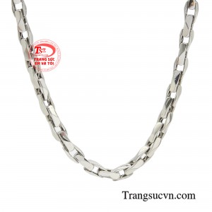 Ngoài ra còn tăng thêm khí chất, phong độ, tài lộc hưng thịnh cho người đàn ông.