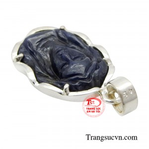 Chất lượng hoàn hảo, gia công tinh xảo và tỉ mỉ.