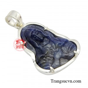 Chiếc mặt dây còn làm cho người đeo cảm thấy tích cực, hạnh phúc, tràn đầy năng lượng, tự tin hơn trong cuộc sống.