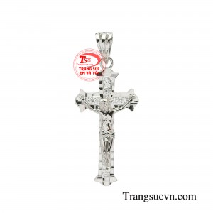 Mặt dây thánh giá vàng ấn tượng có thiết kế sang trọng, nổi bật.