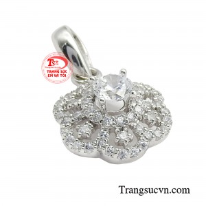 Bảo đảm nàng sẽ được tất cả những người xung quanh trầm trồ tán thưởng đấy.