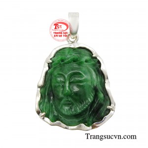 Mặt ngọc Chúa Giêsu bọc bạc đẹp không chỉ là vật phẩm của những tín đồ theo đạo công giáo