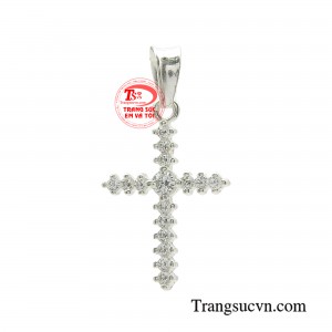 Mặt thánh giá bạc ban phước mang thiết kế theo hơi hướng độc đáo, phá cách