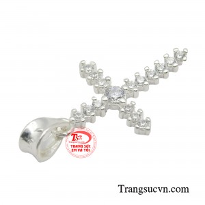 Chắc chắn sẽ là món trang sức tuyệt vời đối với các cô nàng yêu thích sự mới mẻ.