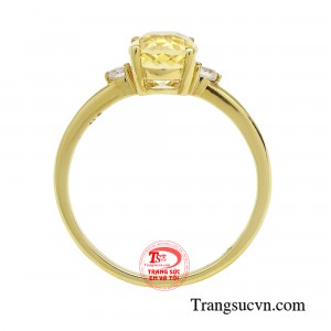 Chiếc nhẫn mang vẻ đẹp trong sáng, thuần khiết như mối tình đầu.