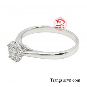 Diện món trang sức này chắc chắn chị em phụ nữ sẽ nhận được những ánh nhìn đầy sự ngưỡng mộ không rời của cánh mày râu.