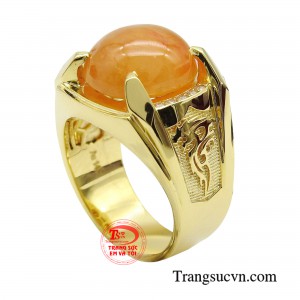 Đá Sapphire vàng gắn liền với phú quý và sung túc.