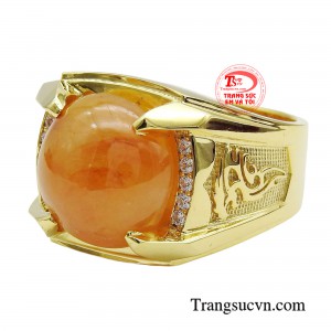 Đeo nhẫn sapphire giúp chủ nhân sẽ luôn gặp may mắn và thành công, cuộc sống đủ đầy.