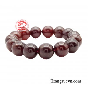 Với tính năng đa dạng và ý nghĩa sâu sắc, vòng tay đá garnet đã trở thành một món phụ kiện không thể thiếu trong bộ sưu tập trang sức của nhiều người.