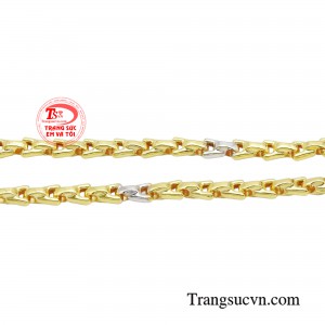 Dây chuyền nam vàng tự tin là sự lựa chọn hàng đầu cho nam giới.