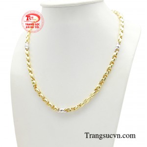 Sản phẩm thu hút phái mạnh bởi sự độc đáo và mới mẻ, mang lại cho người đeo một cảm giác tràn đầy năng lượng.