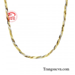 Với công nghệ chế tác tinh xảo, thiết kế ấn tượng, mang đến món trang sức dẫn đầu xu hướng.